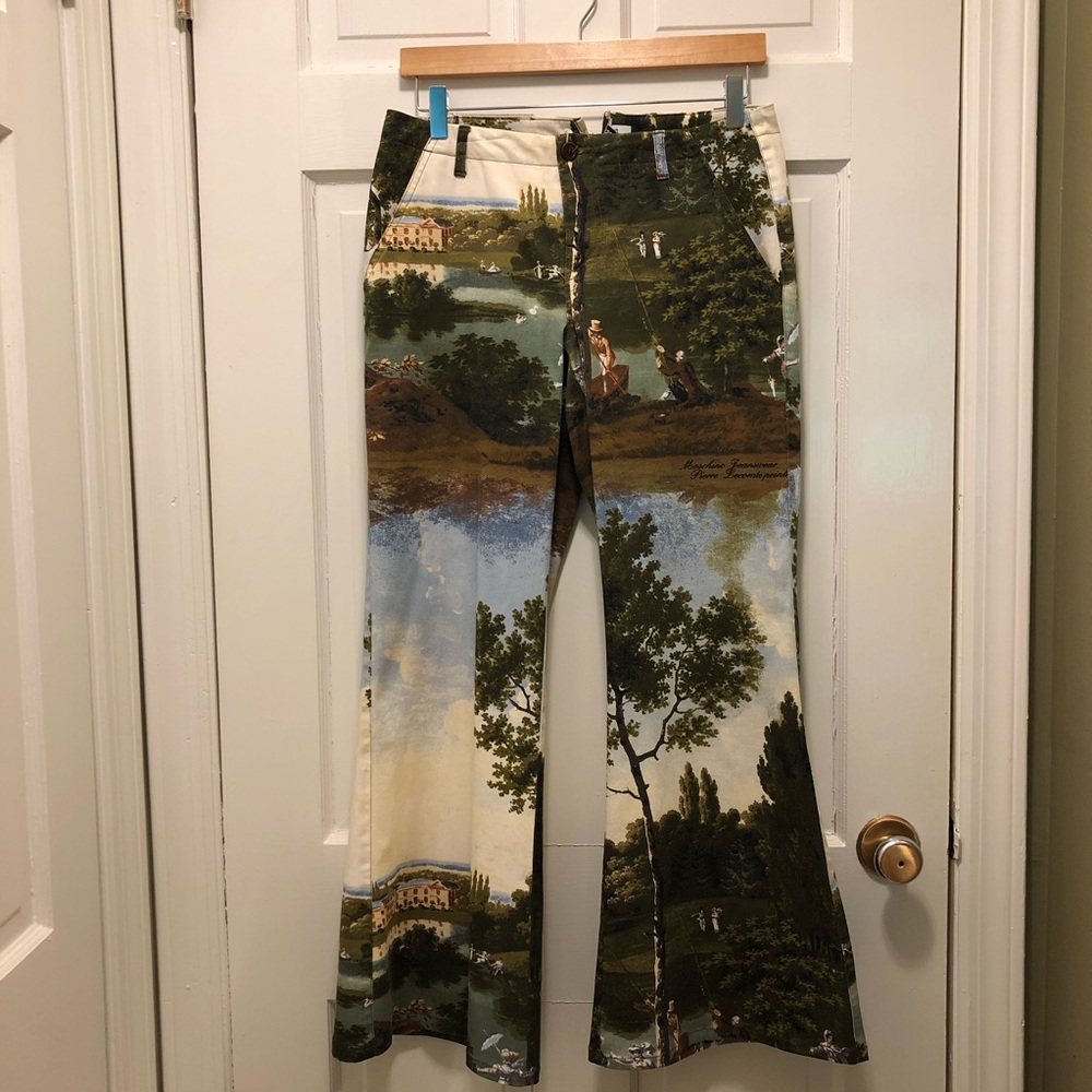Moschino Jeans Size 8 (but run small)!